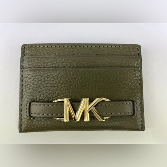 Michael Kors, RARE BELTED Large Pebbled Leather Card Case - Picture 5 of 8